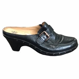 Sofft Black Leather heeled Mules with Studs and Buckles  8.5